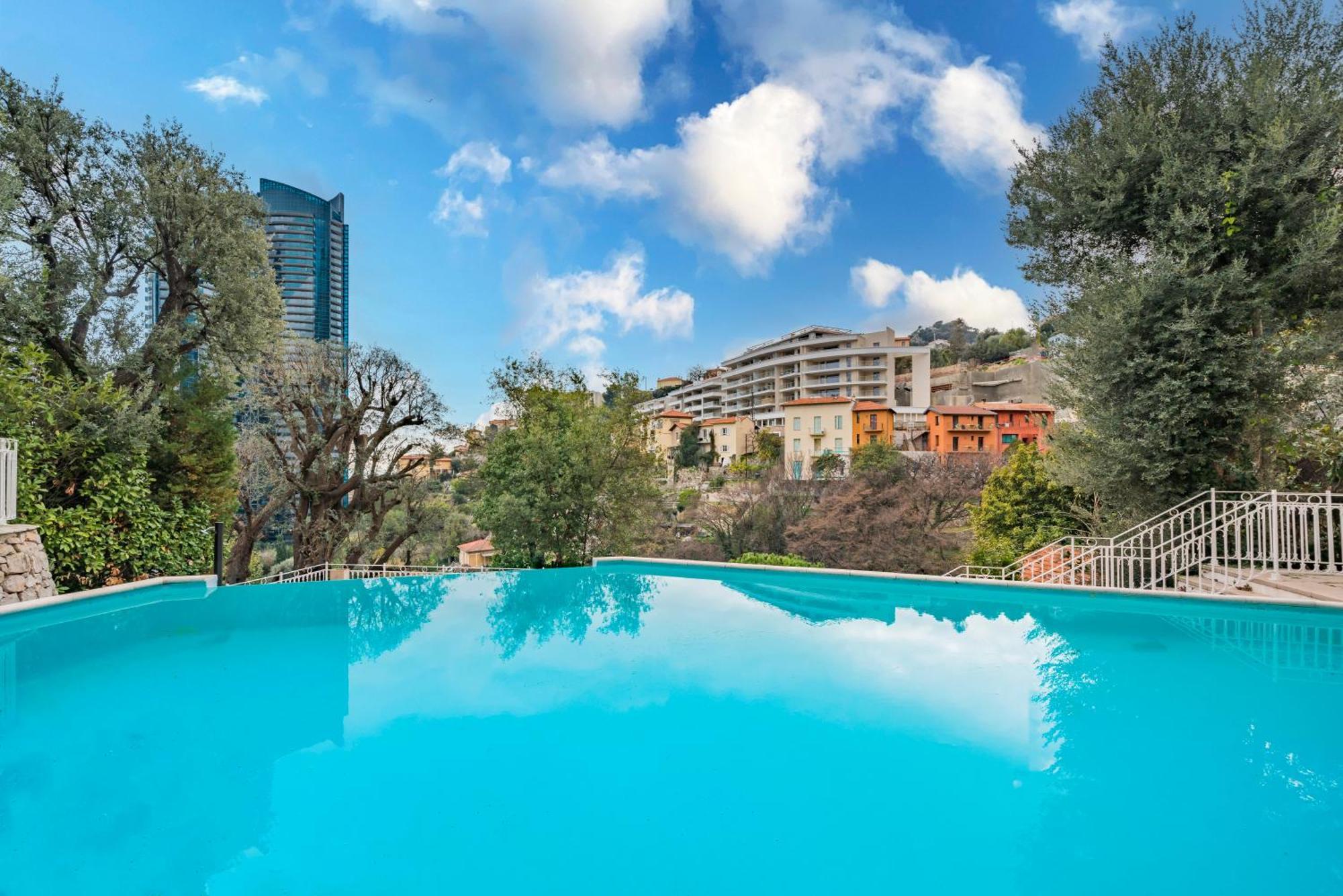 5mn Monaco - Vue mer - Parking - Piscine - BB Daire Beausoleil Dış mekan fotoğraf